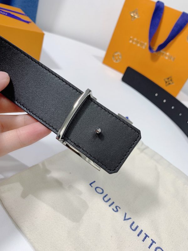 Louis Vuitton GH2240290 black x gray caro Logo Belts 6