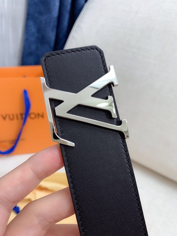 Louis Vuitton GH293220240 black dark red x silver Logo Belts 5