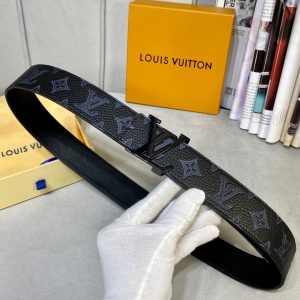 Louis Vuitton Shape black Belts 14