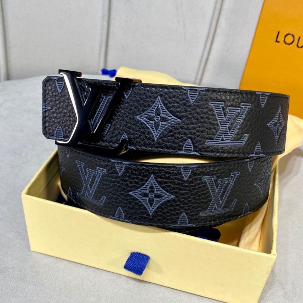 Louis Vuitton Shape black Belts 1