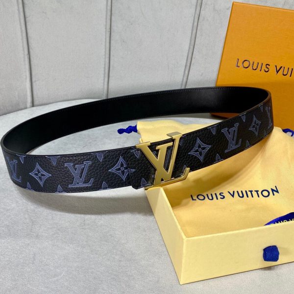 Louis Vuitton Shape gold Belts 5