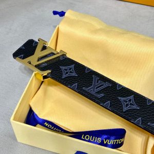Louis Vuitton Shape gold Belts 15