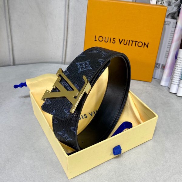 Louis Vuitton Shape gold Belts 1