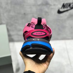 Shoes Balenciaga Sneaker Tess.s.Gomma 3.0 blue pink powder 15