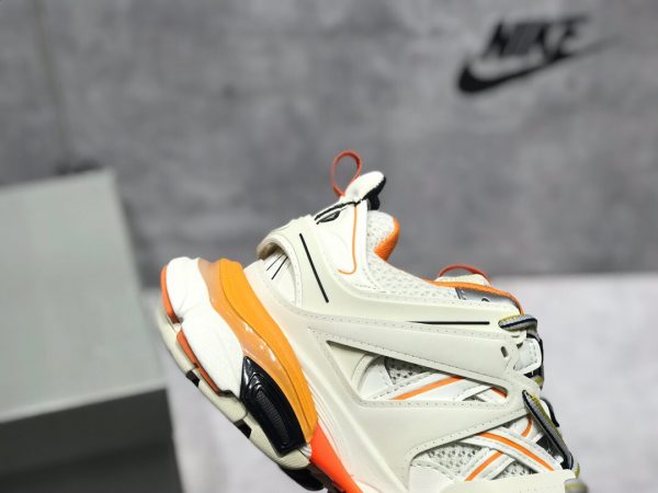 Shoes Balenciaga Sneaker Tess.s.Gomma 3.0 white orange 5
