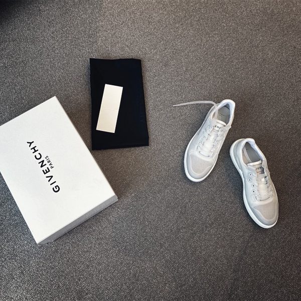 Shoes GIVENCHY 2020 New low-top white 4