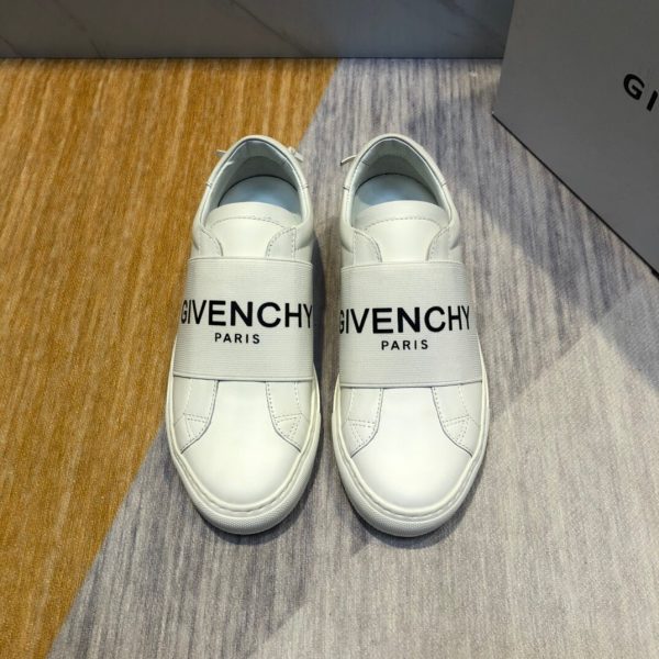 Shoes GIVENCHY Lace-up Casual white 10