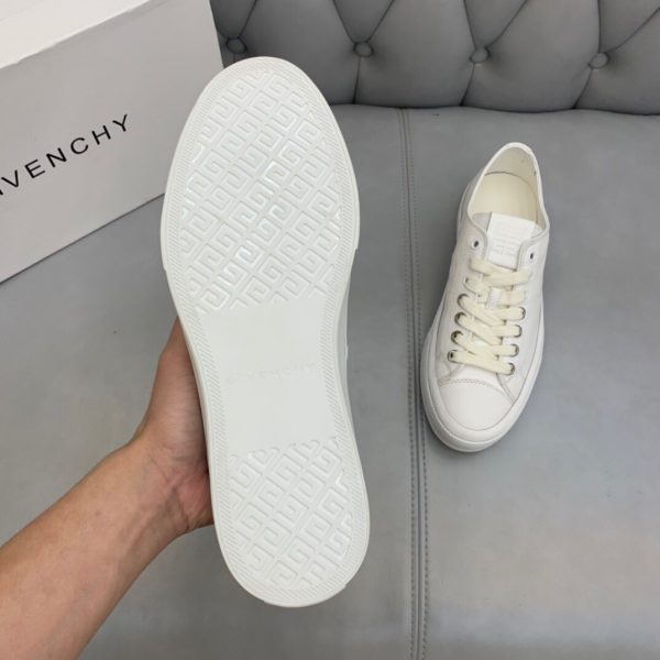 Shoes GIVENCHY Original New full white 2