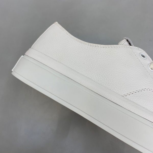 Shoes GIVENCHY Original New full white 5