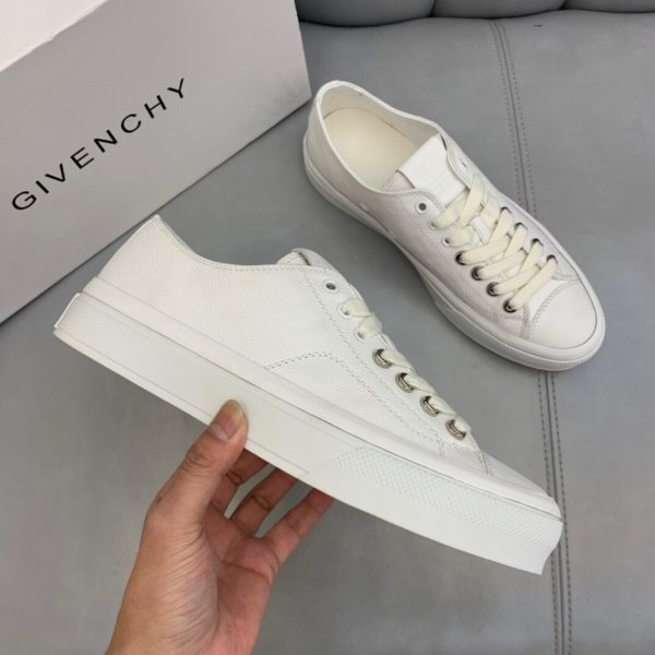 Shoes GIVENCHY Original New full white 1