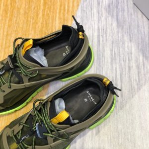 Shoes GIVENCHY Outdoor Sports black x neon 11