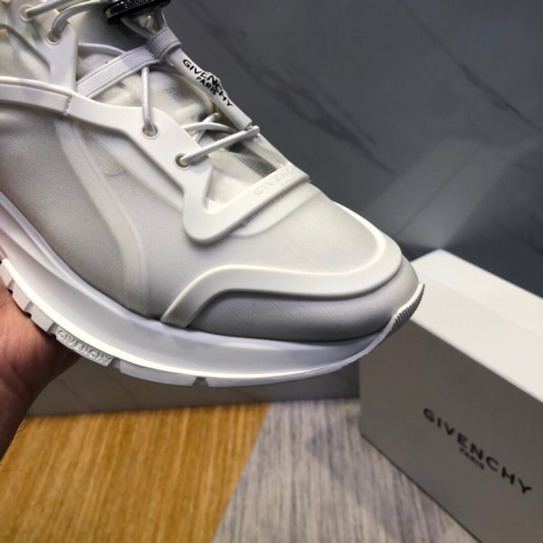 Shoes GIVENCHY Outdoor Sports white 9