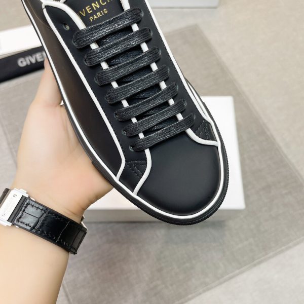 Shoes GIVENCHY PARIS 2021 New black and white 2