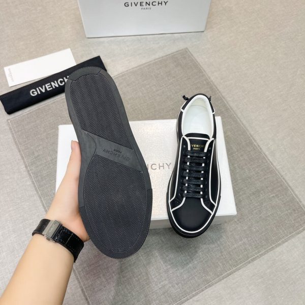 Shoes GIVENCHY PARIS 2021 New black and white 9
