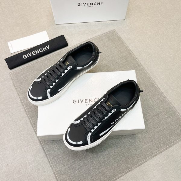 Shoes GIVENCHY PARIS 2021 New black x white 3