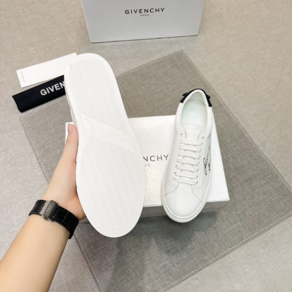 Shoes GIVENCHY PARIS 2021 New white and black 8
