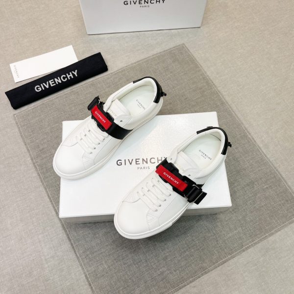 Shoes GIVENCHY PARIS 2021 New white black red 5