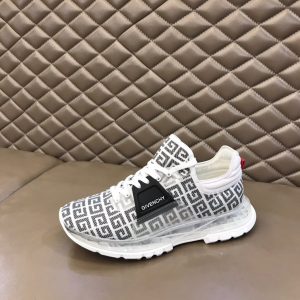 Shoes GIVENCHY PARIS Low-top Air-cushioned white x black 15