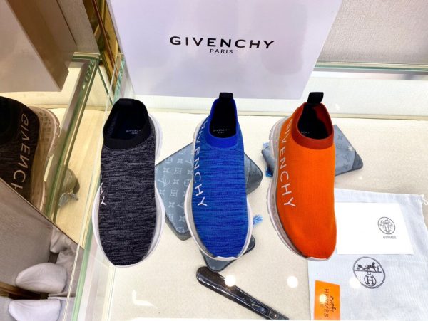 Shoes GIVENCHY PARIS Low-top Air-cushioned blue 3