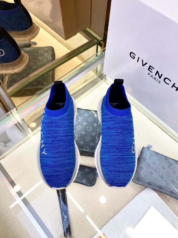 Shoes GIVENCHY PARIS Low-top Air-cushioned blue 7