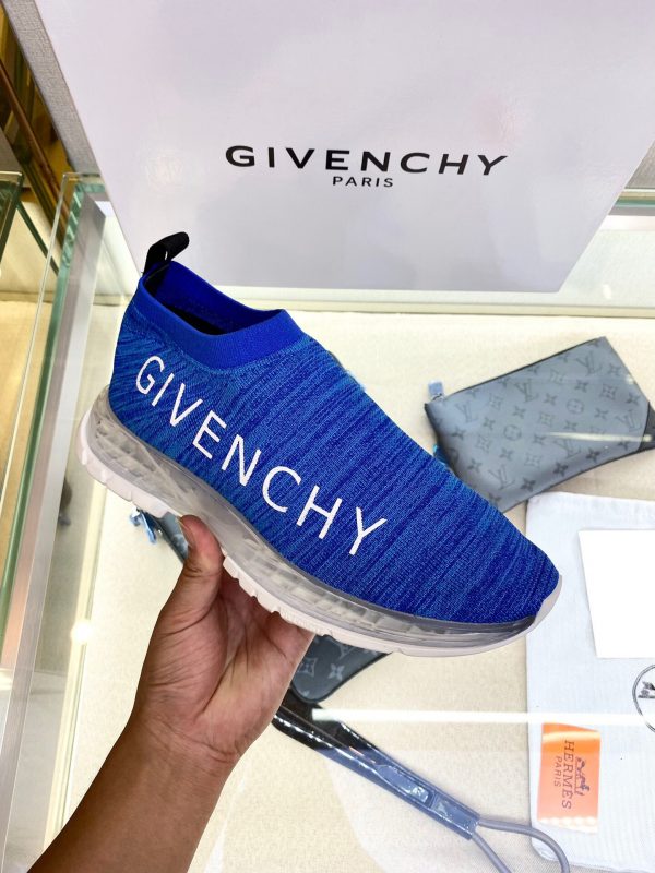Shoes GIVENCHY PARIS Low-top Air-cushioned blue 1