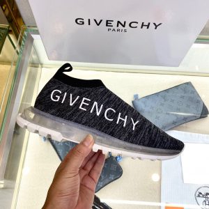 Shoes GIVENCHY PARIS Low-top Air-cushioned dark gray 12