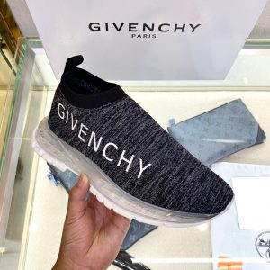 Shoes GIVENCHY PARIS Low-top Air-cushioned dark gray 13