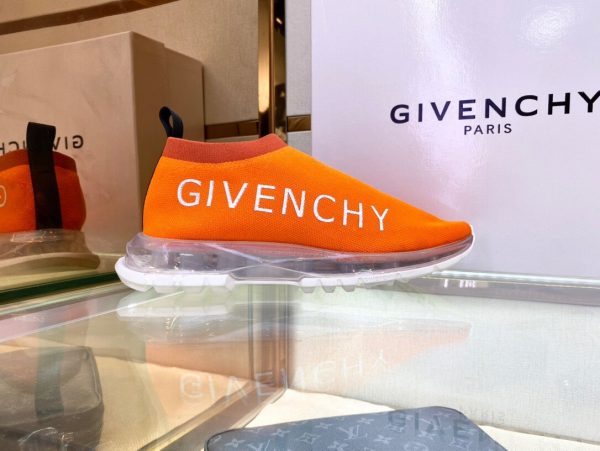 Shoes GIVENCHY PARIS Low-top Air-cushioned orange 1