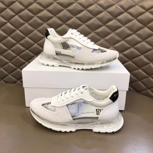 Shoes GIVENCHY PARIS Low-top Air-cushioned white x gray 17