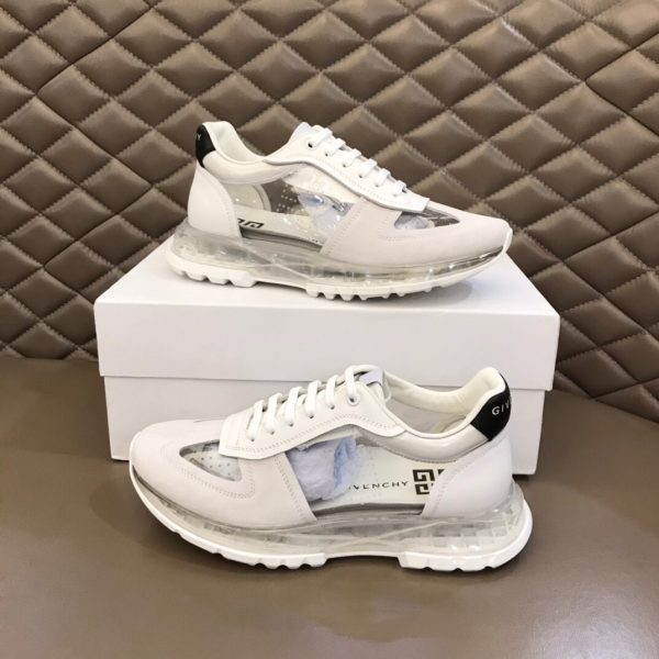 Shoes GIVENCHY PARIS Low-top Air-cushioned white x gray 8