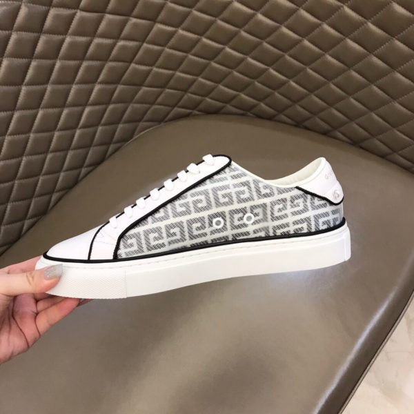 Shoes GIVENCHY PARIS Spectre Low-top white x gray 2