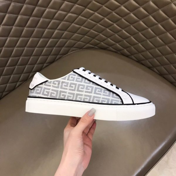 Shoes GIVENCHY PARIS Spectre Low-top white x gray 5