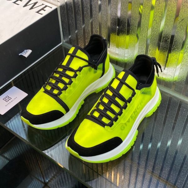Shoes GIVENCHY PARIS Wing neon green 9
